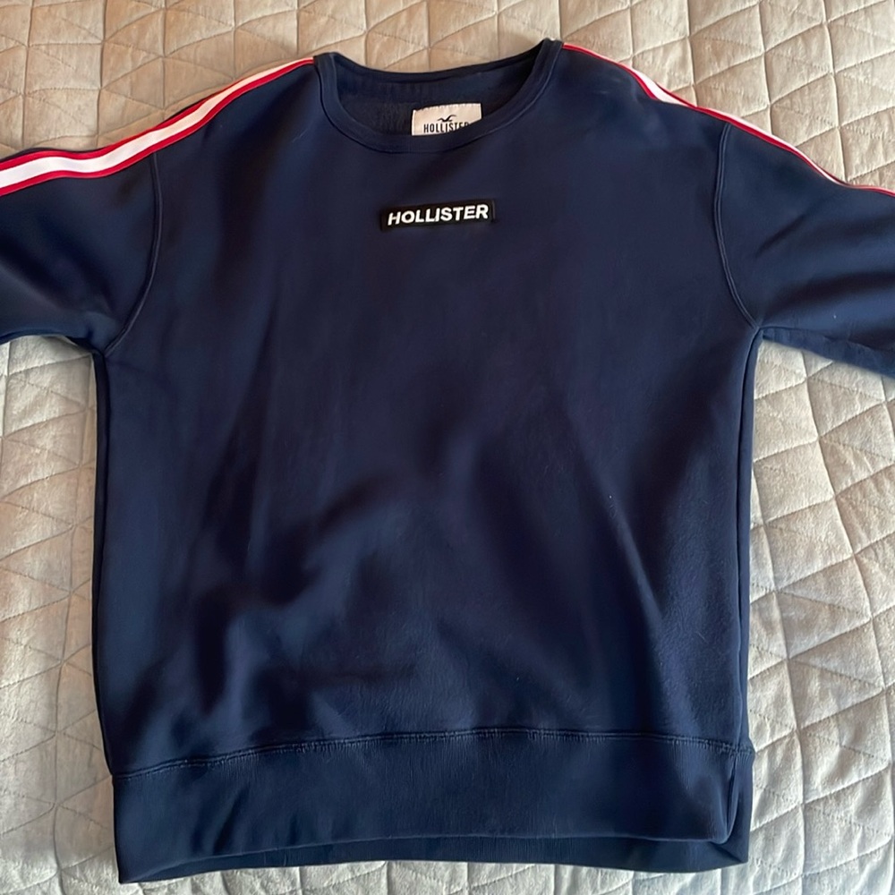 Hollister Crew Neck Sweatshirt